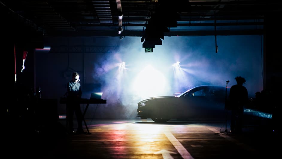 Ford — Ford Mustang — Bir Başka Gece